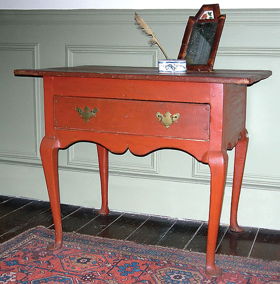 Queen Anne one drawer dressing table