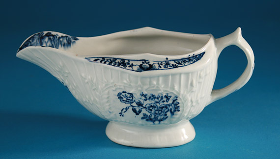 Lowestoft Molded Sauceboat