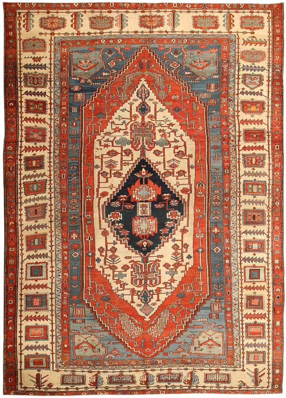 Antique Persian Heriz Serapi Rug / Carpet