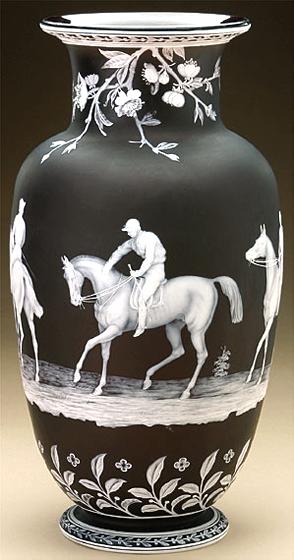 Gem Cameo Vase