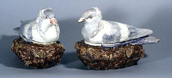 Pair of English Pearlware Pigeons