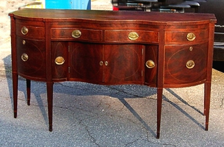 Hepplewhite Inlaid Mahogany Sideboard