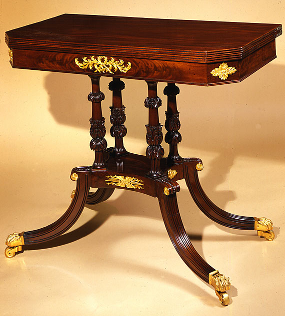 Neo-classical Cluster-column Card Table