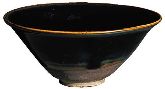 Lustrous Huairen Black-Glazed Bowl
