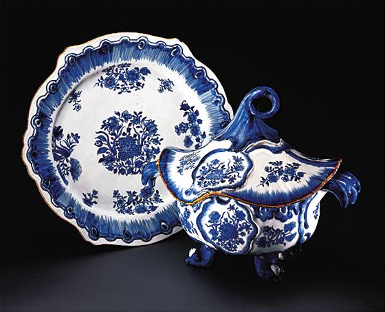 Tureen Cover and Stand