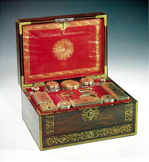 Ladies Brass Inlaid Rosewood Dressing Case