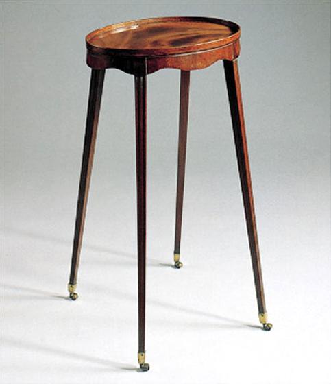 Fine and Rare George III Mahogany Urn Stand