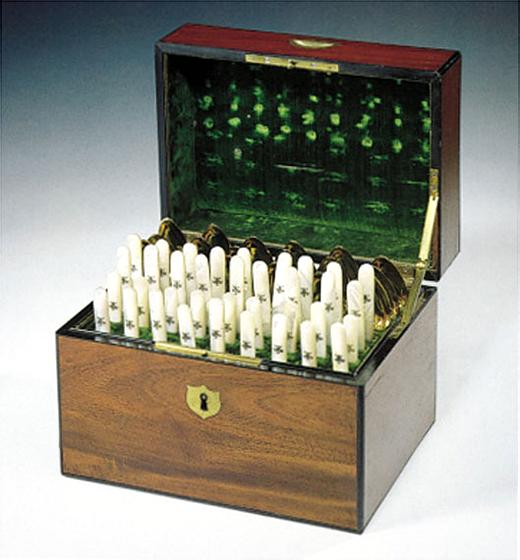 French Silver Gilt Dessert Cutlery Set