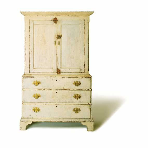 Chippendale Linen Press
