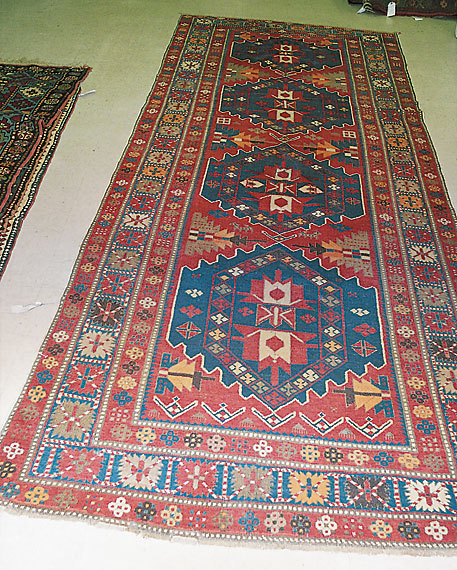 Kazak, 4.7 x 11.2