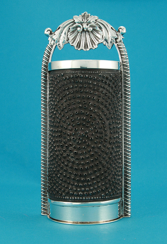 GEORGE III SILVER KITCHEN NUTMEG GRATER, Phipps & Robinson, 1812; Royal Coronet over AF
