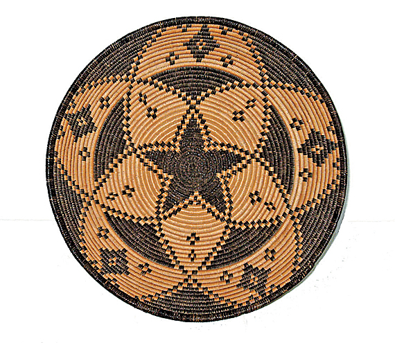 Yavapai Tray with Radiating Star Design